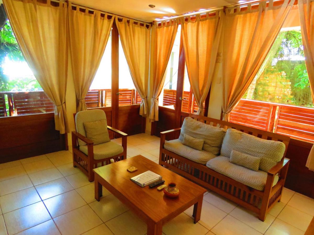 Boulevard 251 Riverside Apartments إكيتوس المظهر الخارجي الصورة