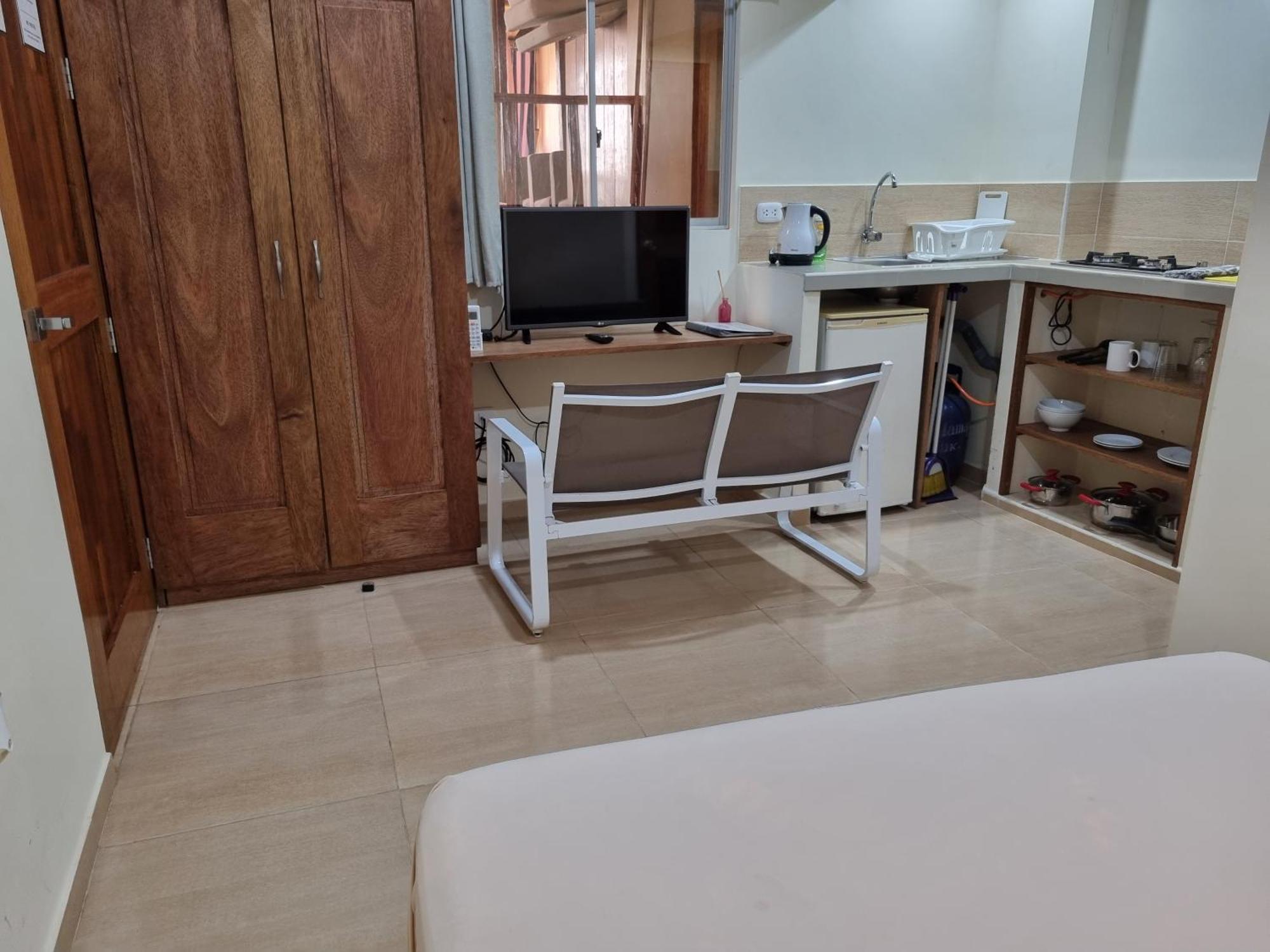 Boulevard 251 Riverside Apartments إكيتوس المظهر الخارجي الصورة
