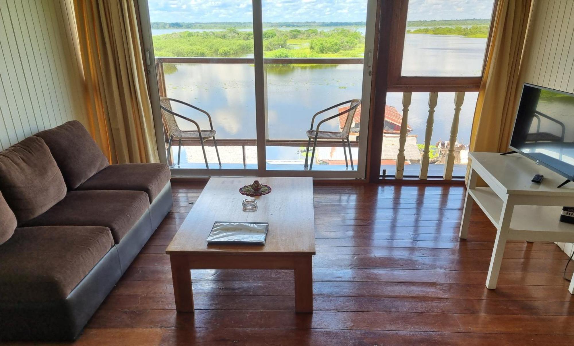 Boulevard 251 Riverside Apartments إكيتوس المظهر الخارجي الصورة