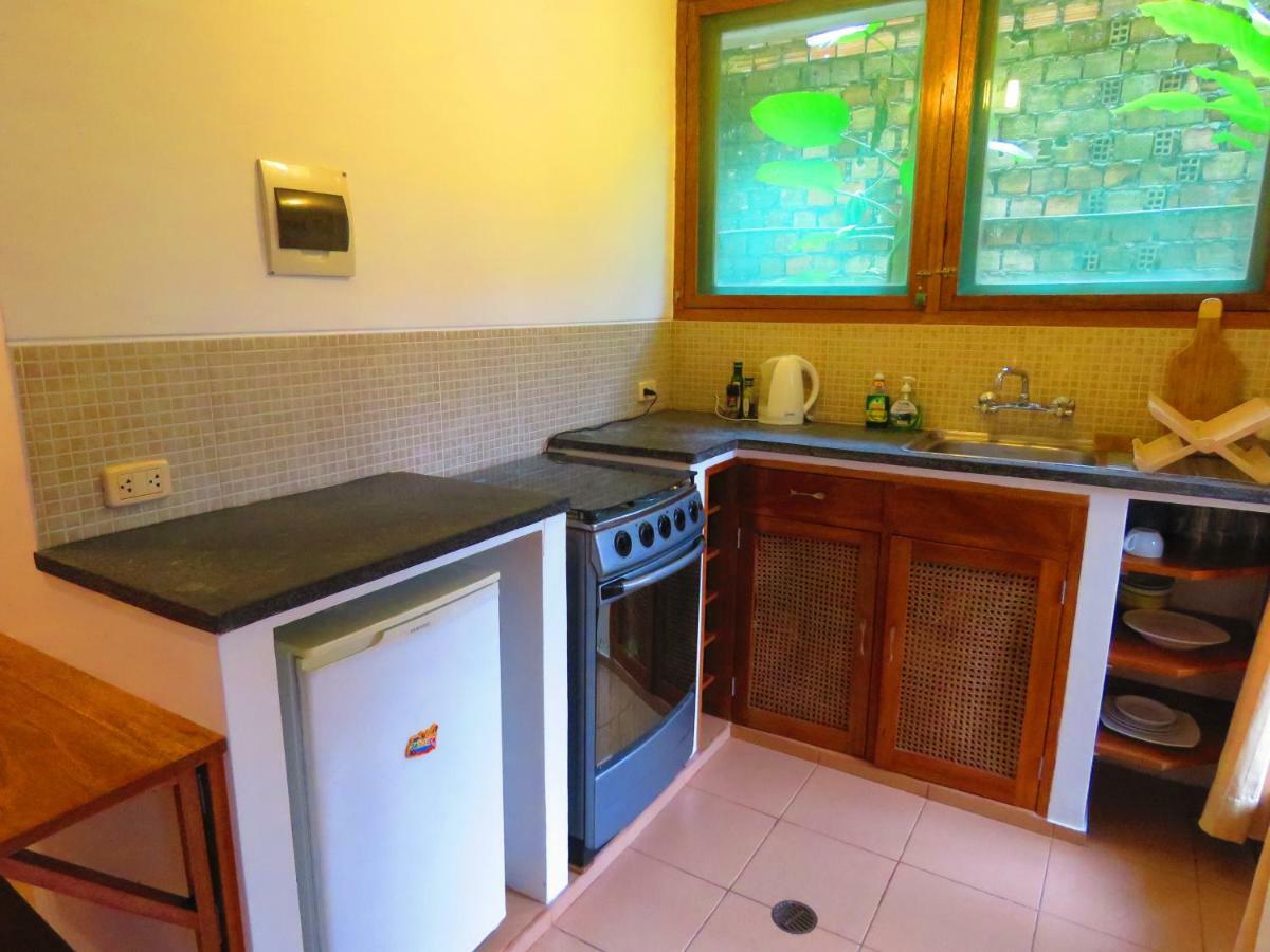 Boulevard 251 Riverside Apartments إكيتوس المظهر الخارجي الصورة